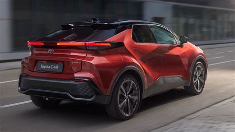 Toyota C-HR Lounge Hero in colori bi-tone+