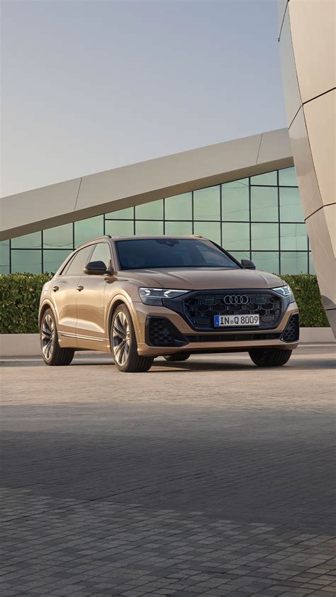 Audi Q8 profilo frontale
