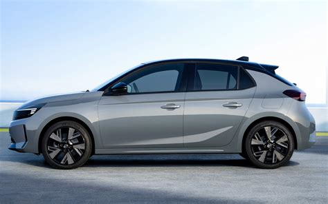 Opel Corsa profilo laterale