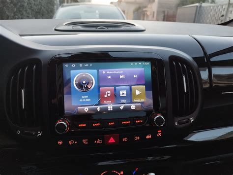 Schermo infotainment Fiat 500L Mirror con Android Auto/Apple CarPlay