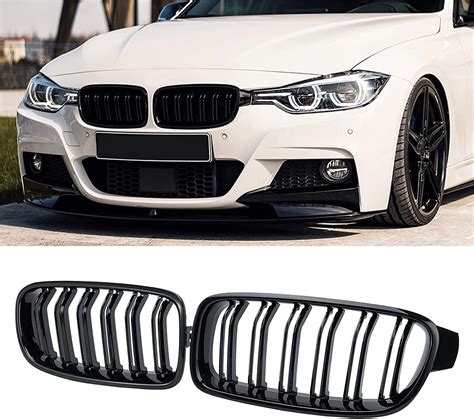 Dettaglio frontale BMW E90 con doppio rene