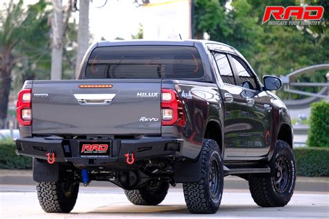 Hilux 105 rear bumper and lights