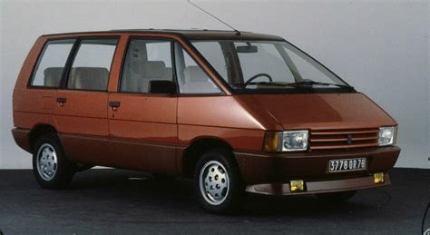 Immagine storica della prima Renault Espace