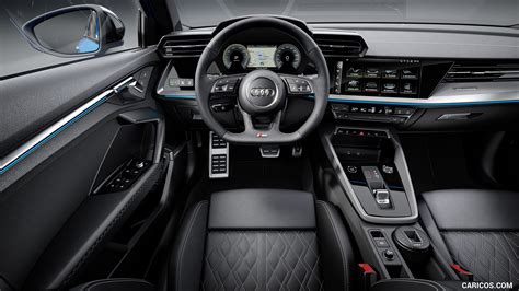 Interni Audi A3 Sportback 45 TFSI e con Virtual Cockpit
