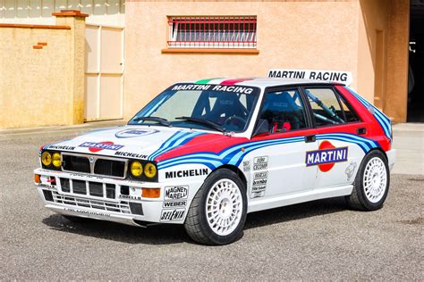 Dettaglio dei passaruota allargati della Lancia Delta HF Integrale