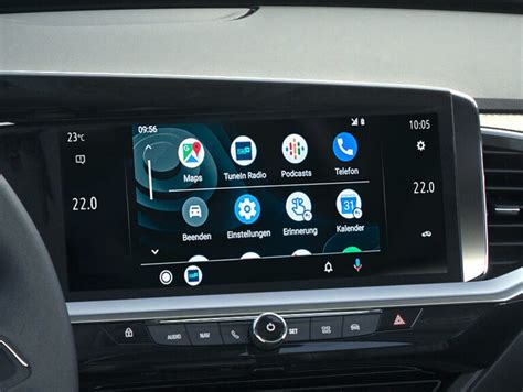Opel Grandland infotainment system display