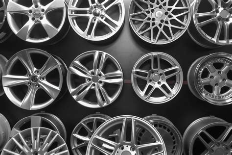 Tipi di cerchi in lega per diverse auto