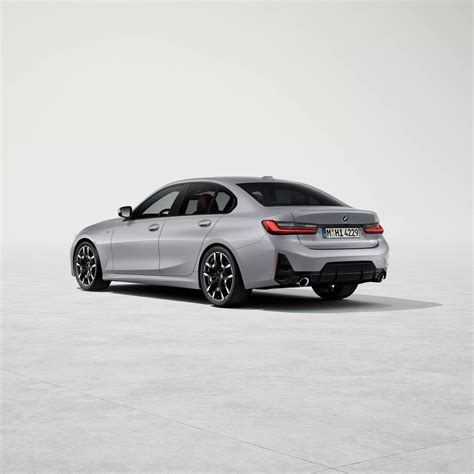 Modelli BMW Serie 3 in diverse configurazioni