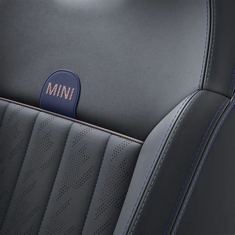 Mini Cooper S con sedili sportivi Recaro