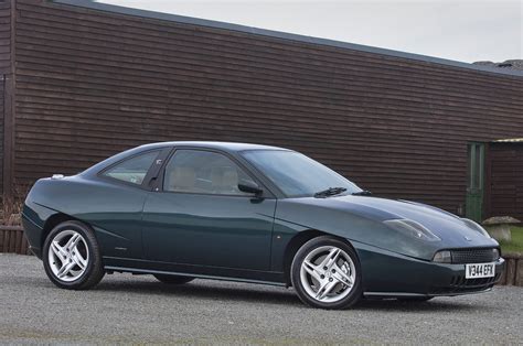 Fiat Coupé di fronte