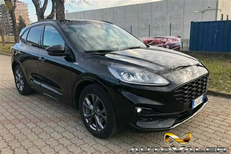 Tabelle comparative dei modelli Ford Kuga 1.5 EcoBlue 120 CV sul mercato dell'usato