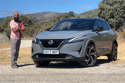 Nissan Qashqai in un paesaggio veneto