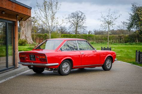 Fiat 124 Sport Coupé AC vista frontale