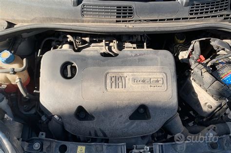 Dettaglio motore Fiat Panda a metano