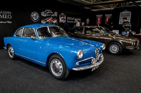 Automotoretrò: Esposizione di auto d'epoca