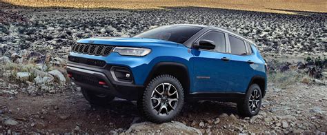 Jeep Compass 4x4 vista anteriore
