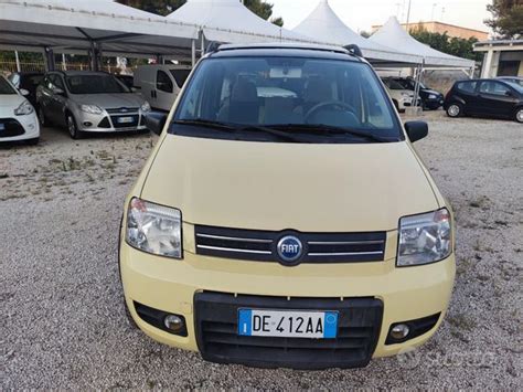 Dettaglio tetto apribile in tela Fiat Panda 4x4