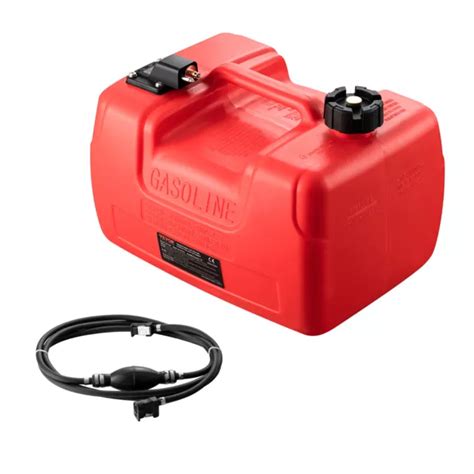 Confronto tra serbatoio carburante fisso e portatile per barca