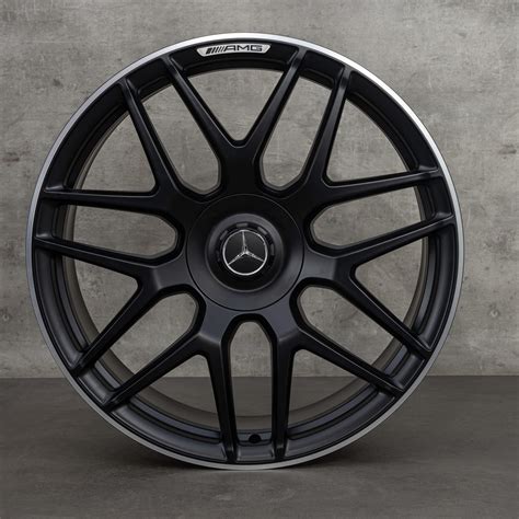 Cerchi in lega da 22 pollici su Mercedes-AMG GLE 63 Coupé