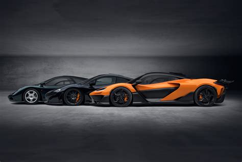 Confronto 0-100 km/h tra diverse hypercar e supercar