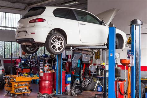 officina meccanica riparazione auto