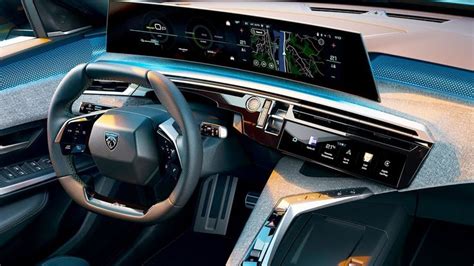 Peugeot 3008 interni Panoramic i-Cockpit