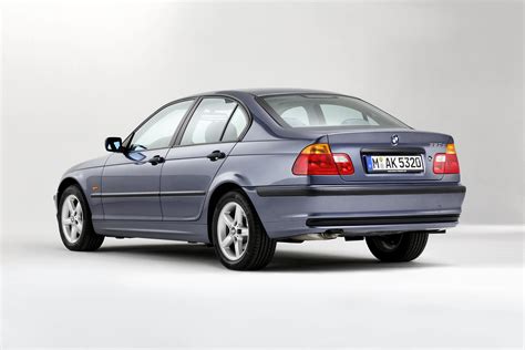 BMW Serie 3 E46 320d esterni