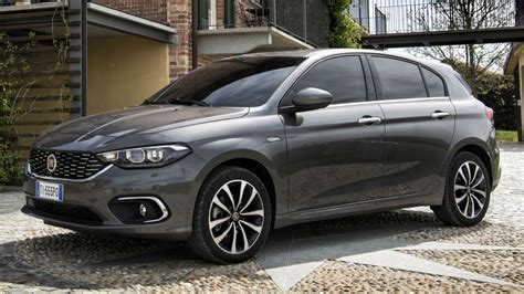 Dettaglio allestimento Fiat Tipo Easy