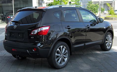 Nissan Qashqai 2010 esterni