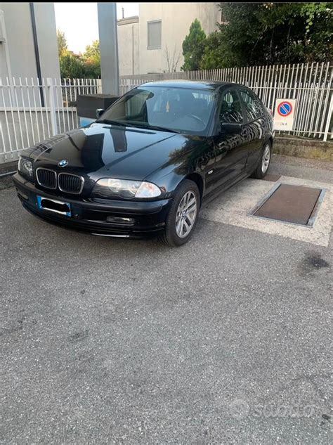 Immagine di una BMW E46 con impianto GPL installato