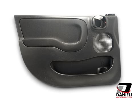 Fiat Panda 2009 pannello porta interno
