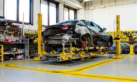 Banco di raddrizzatura auto