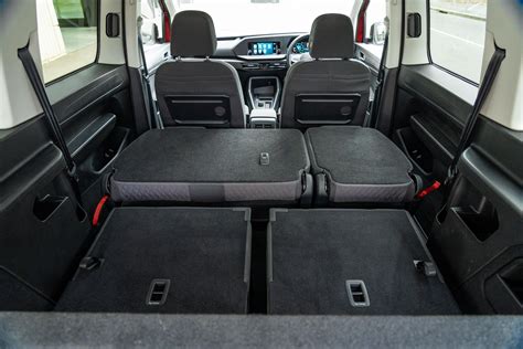 Volkswagen Caddy Maxi interni