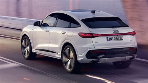 Audi Q5 Plug-In Hybrid 2025 - Dettaglio bagagliaio