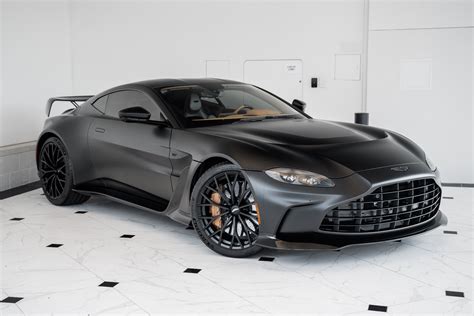 Aston Martin Vanquish Coupé Satin Black