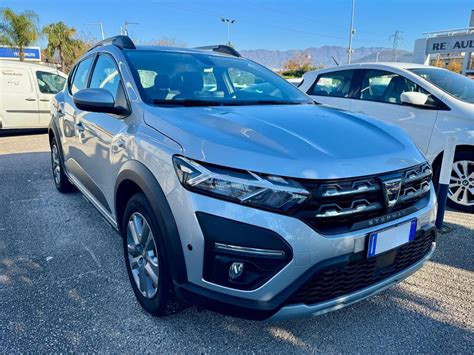 Dacia Sandero Stepway Grigio Platino D69