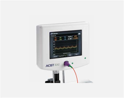 ACIST CVi touchscreen interface with injection parameters
