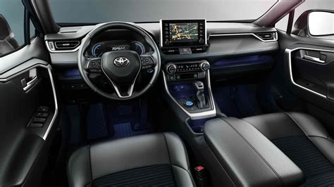 Interni Toyota RAV4 Hybrid