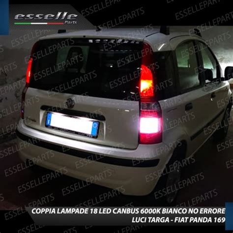 Fiat Panda I (141) parcheggiata di notte con luci posteriori accese