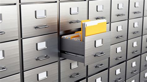 Archivio digitale di documenti automobilistici su server