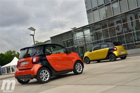 Smart Fortwo con cambio Twinamic in ambiente urbano