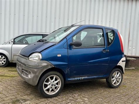 Minicar Casalini in ambiente urbano