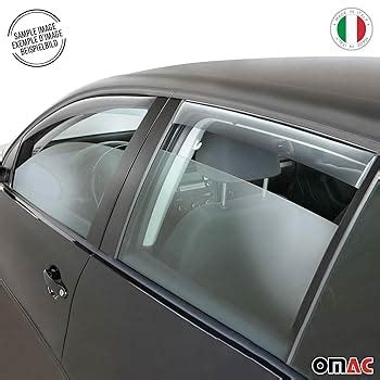 Deflettori antipioggia installati su Opel Zafira