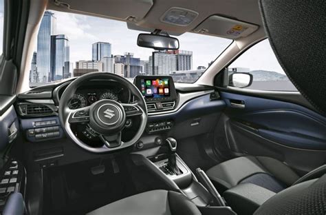 Interni della Suzuki Baleno con display MyDrive