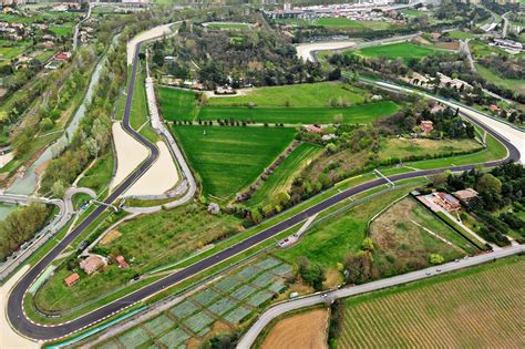 Vista aerea dell'Autodromo Enzo e Dino Ferrari di Imola