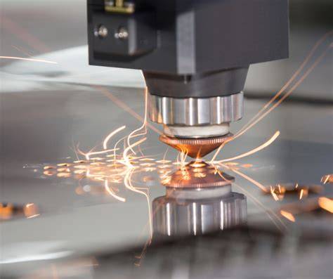 Processo di taglio laser di lamiera