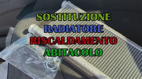 Posizione del radiatore di riscaldamento all'interno del cruscotto di un veicolo