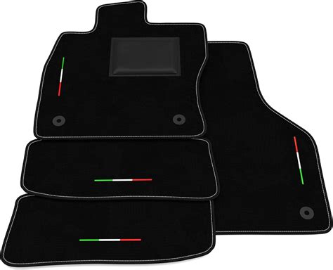 Set di tappetini auto personalizzati e tappeto bagagliaio universale