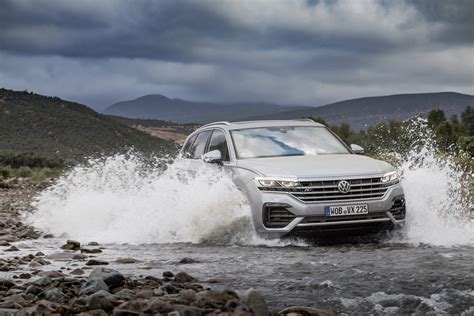 Volkswagen Touareg in fuoristrada