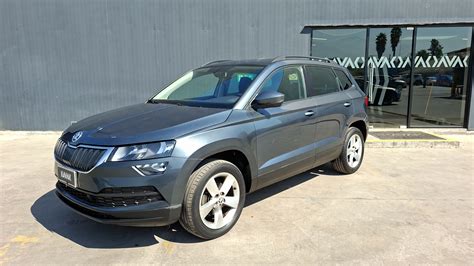 Skoda Karoq in ambiente urbano